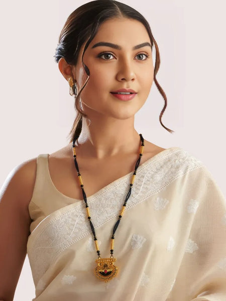 Sacred Love Gold Mangalsutra