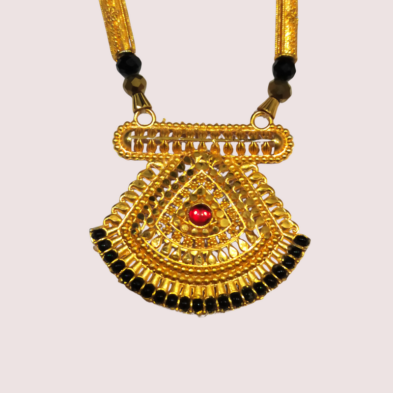 Elegant Traditional Mangalsutra with Black Beads & Pendant