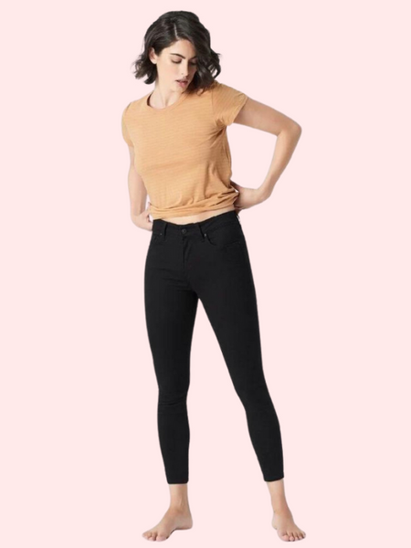 Women's Sleek Silhouette Black Skinny Fit Jeans - My Vastra