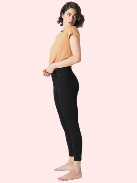 Women's Sleek Silhouette Black Skinny Fit Jeans - My Vastra